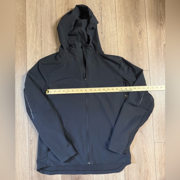 lululemon athletica Black Windbreaker Jacket - Picture 5 of 8